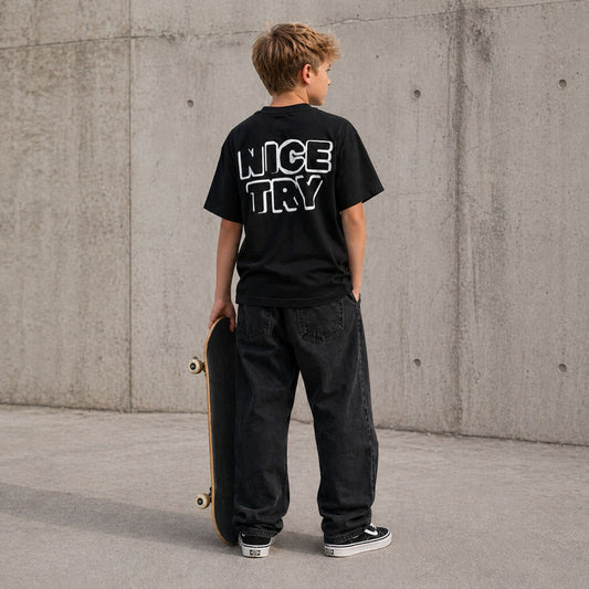 NiceTry t-shirt med logo på ryggen - flere farver (kids)