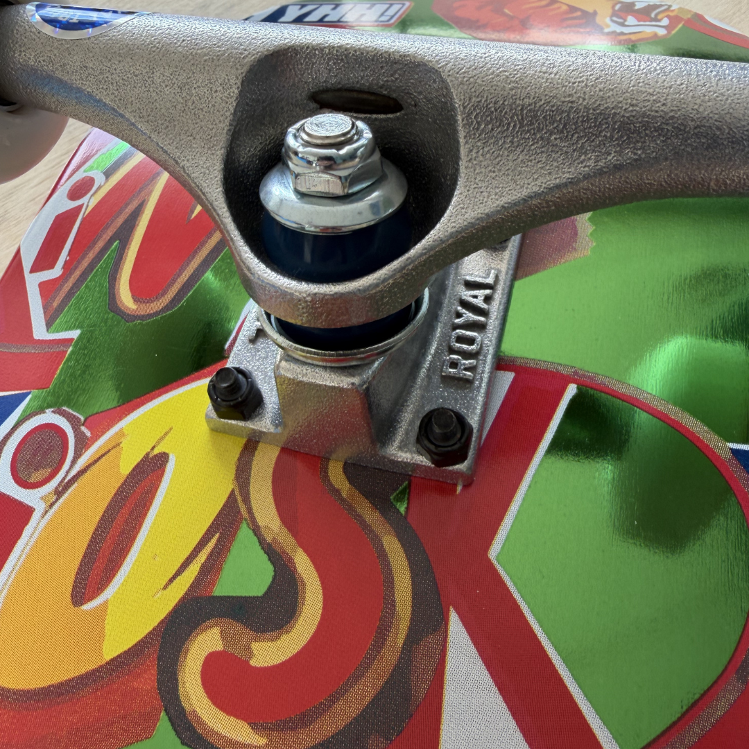 Kims Kiosk - Snack Deck Pro complete skateboard grøn (8.25")