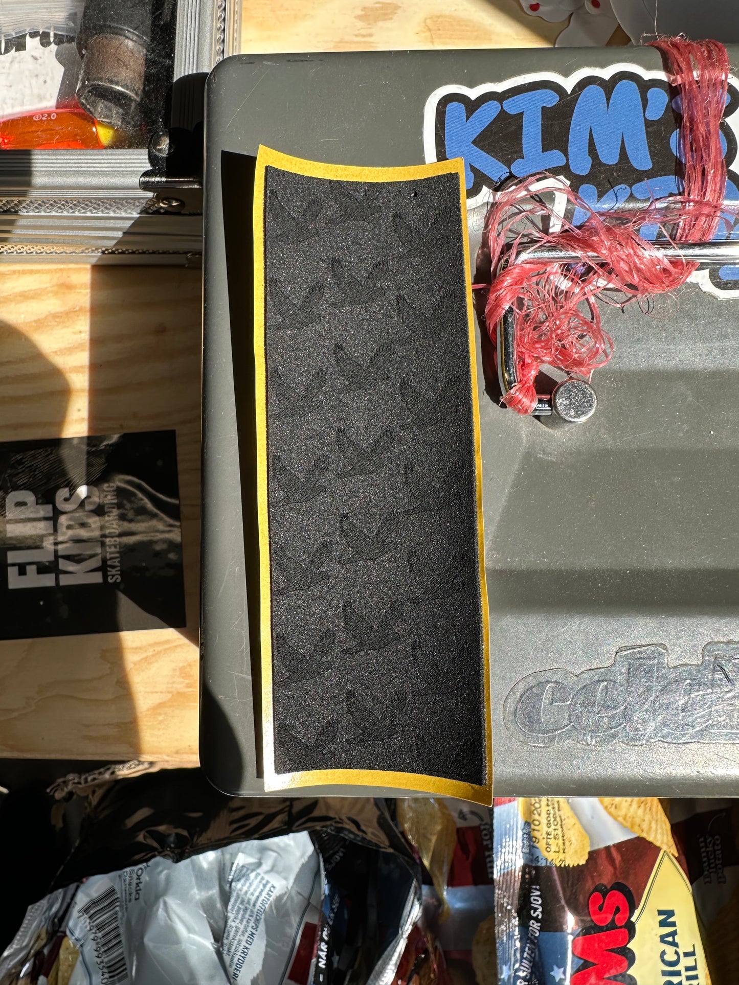 Fingerboard foam griptape (Black Bird)